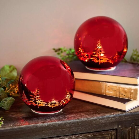 NEW Set of 2 Illuminated Spheres with Tree Scene BY VALERIE PARR HILL RED - Picture 1 of 4